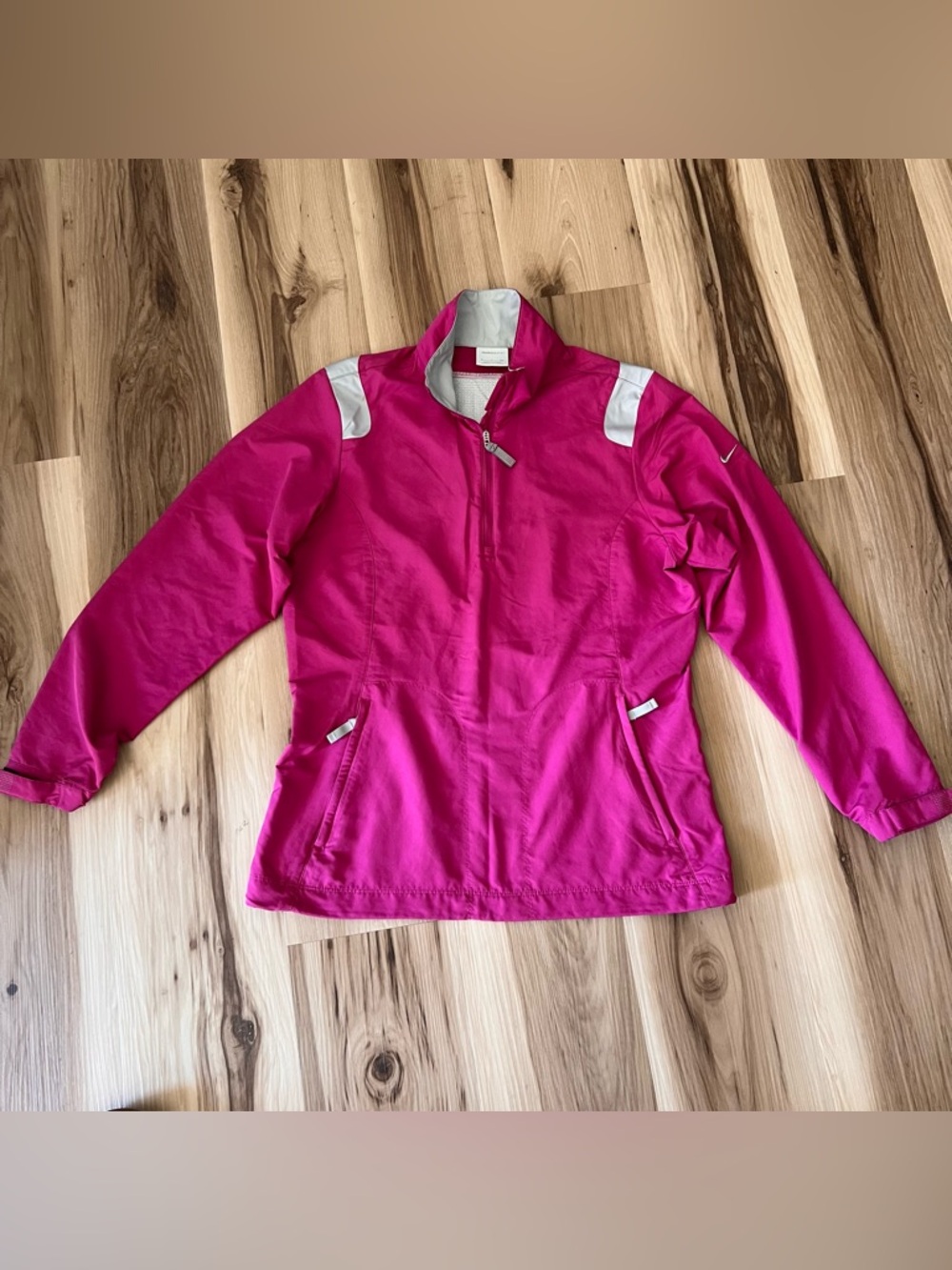Nike Women Hot Pink Half-Zip Golf Jacket with White Accents